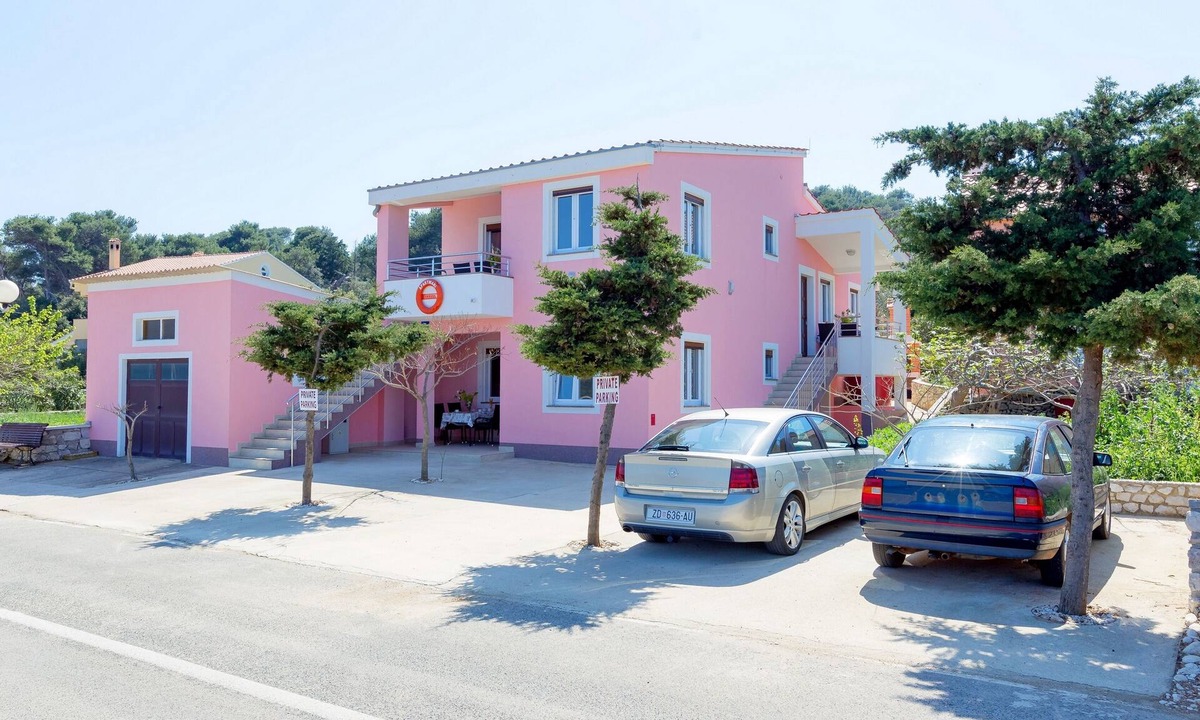 Veli Rat Apartment | Apartments Zvonko, (16324), Veli Rat, hr
