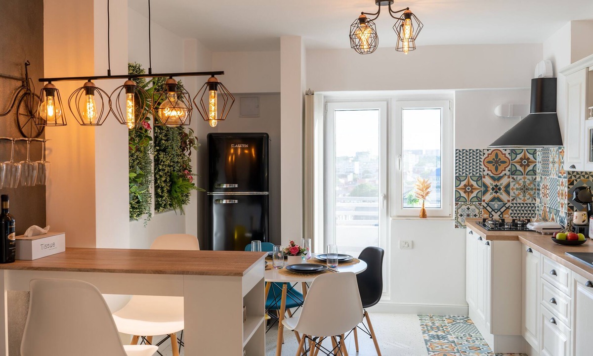 Bucharest Apartment | Artsy riverside suite - Amazing central apartment