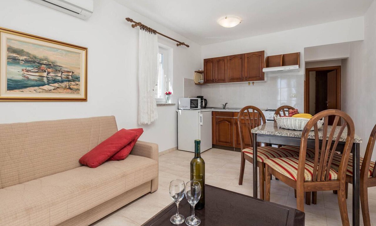 Icici Apartment | Awesome apartment in Icici with WiFi
