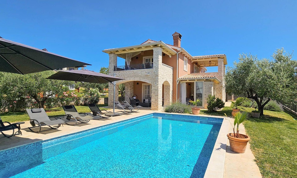 Kastelir House | Awesome home in Kastelir with private swimming pool, can be inside or outside
