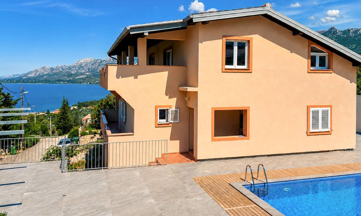 Rovanjska House | Awesome home in Rovanjska