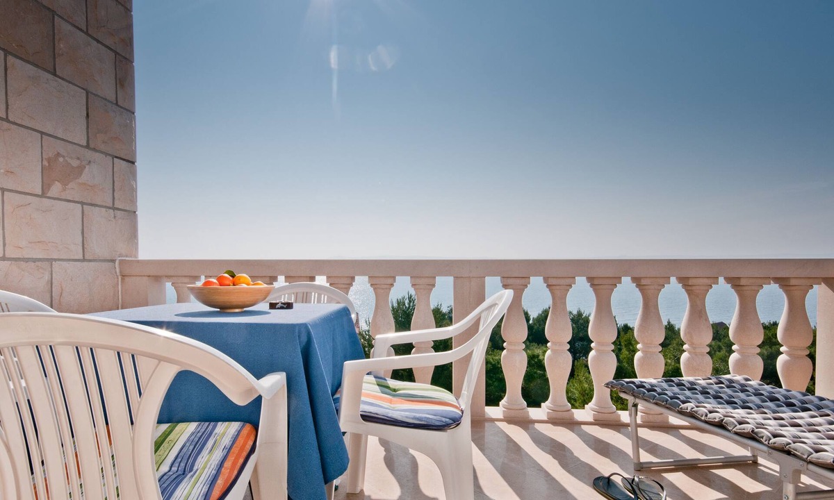Povlja Hotel | Barba Petra Dvori Apartments