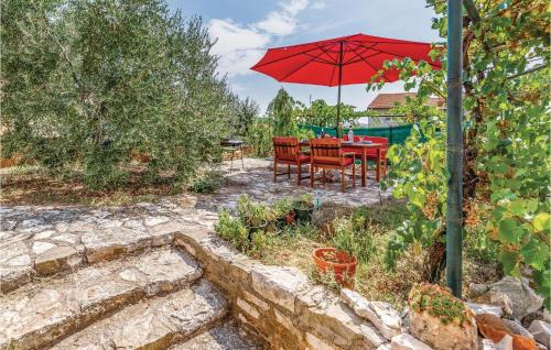 Vinkuran Apartment | Beach Front Apartment In Vinkuran With Wifi