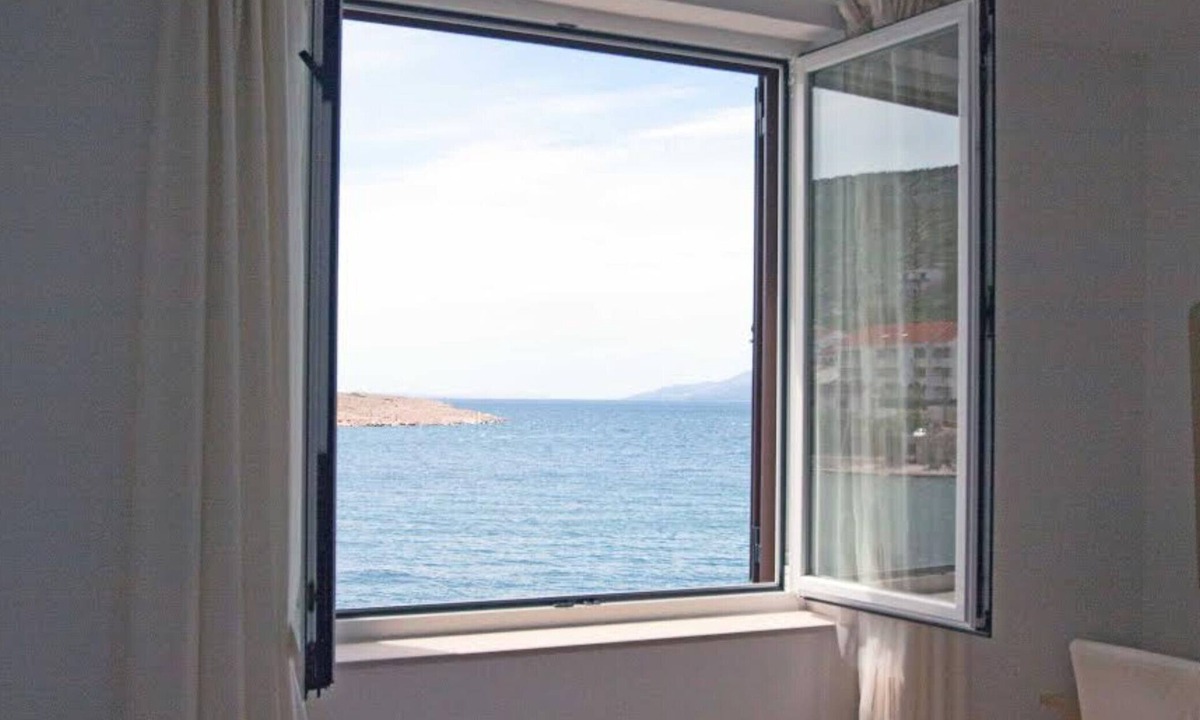 Vinjerac Apartment | Beachfront Apartments Tamarix - Superior One Bedroom Apartment (Grand) 5