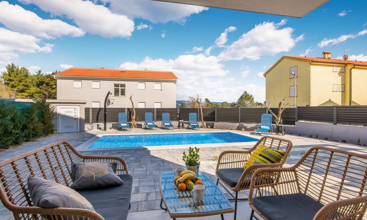 Cizici Apartment | Beautiful apartment in Cizici