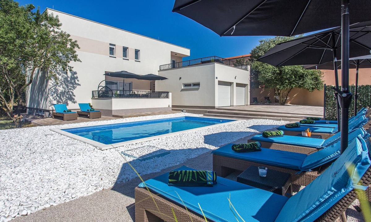 Dicmo House | Beautiful home in Kraj