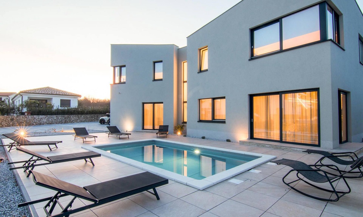 Krk House | Beautiful home in Krk with sauna