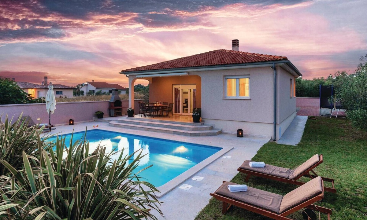 Liznjan House | Beautiful home in Pula