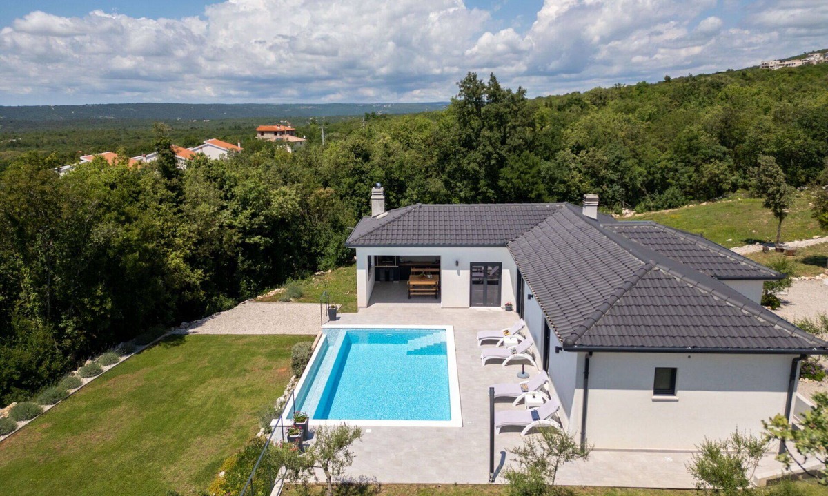 Stanisovi House | Beautiful private villa for 4 people with A/C, WIFI, private pool, TV and terrace
