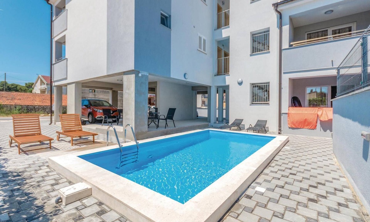 Biograd na Moru Apartment | Beautiful studio in Biograd with WiFi