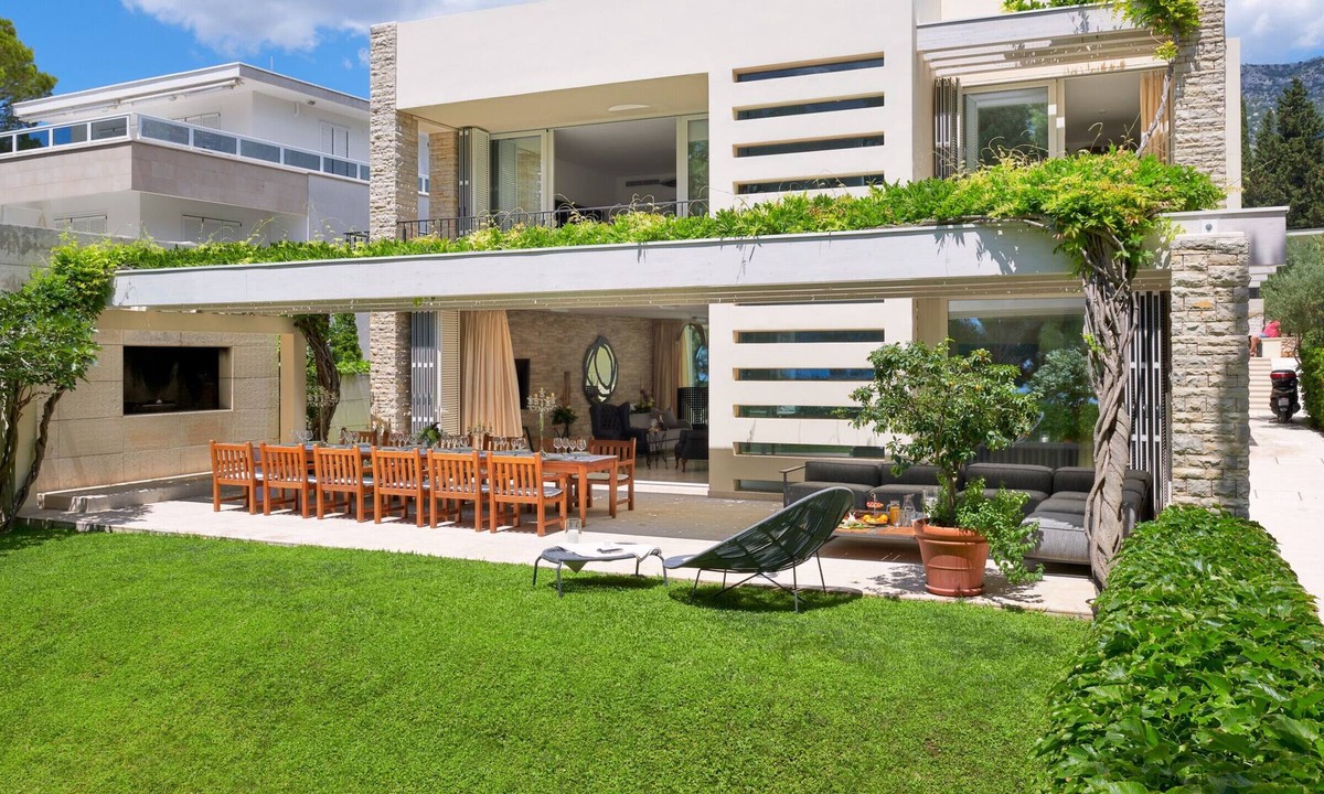 Bol Villa | Beautiful Villa Golden Zen