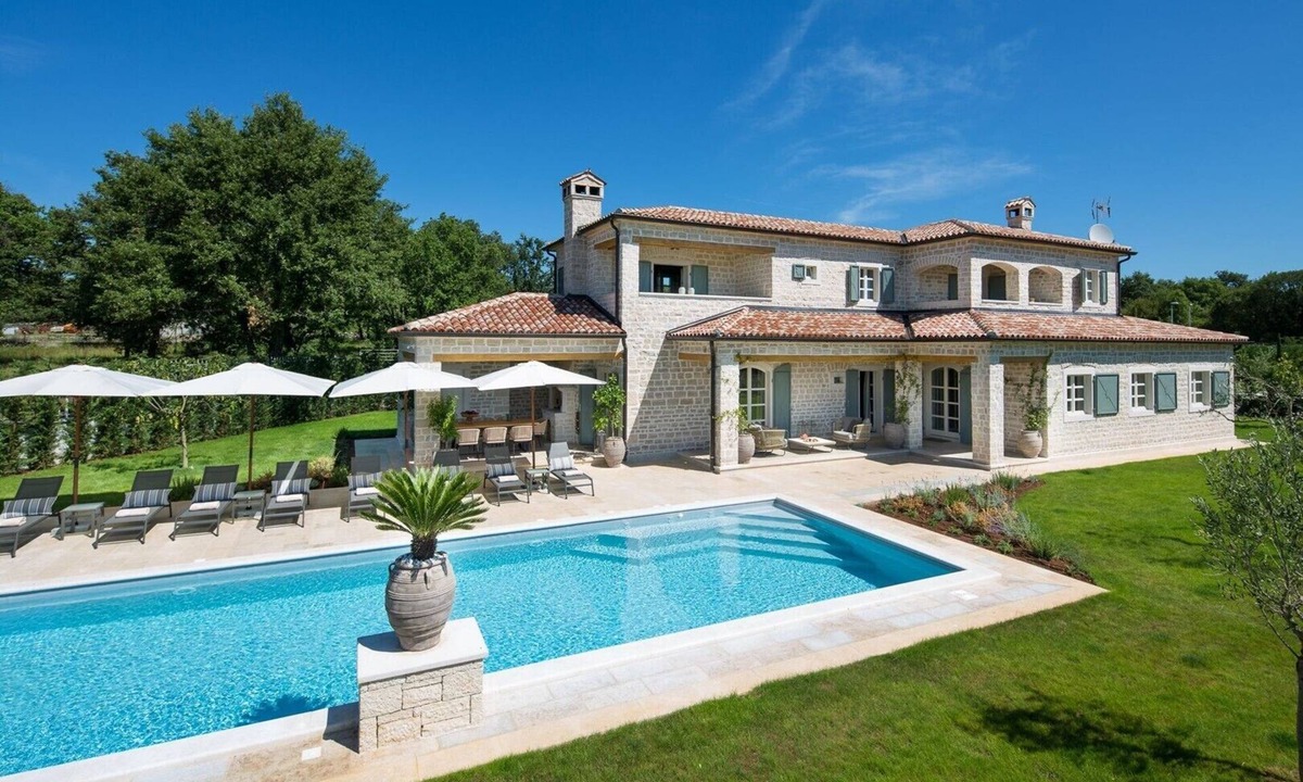Korenici Villa | Beautiful Villa Nevia with Private Pool