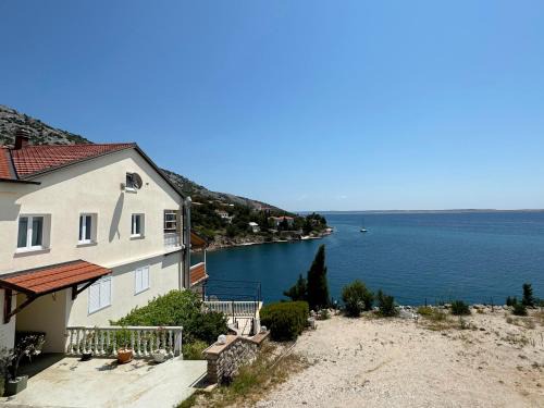 Baric Draga Apartment | Bei Marko