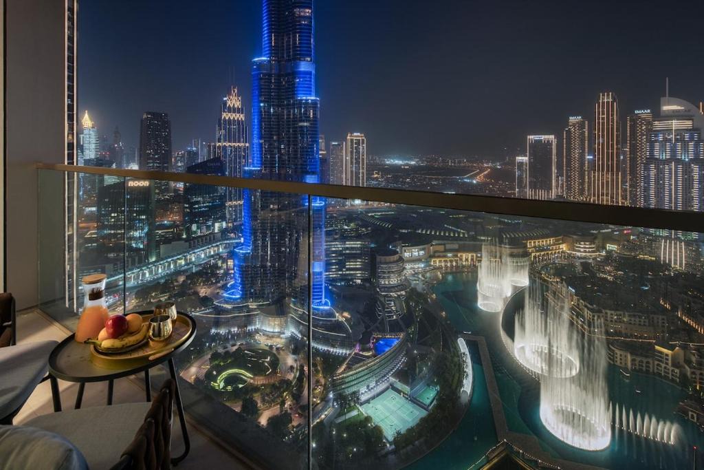 Downtown Dubai Apartment | Bella Elite Homes at Grande Signature Burj Khalifa & Fountain View Walk to Dubai Mall