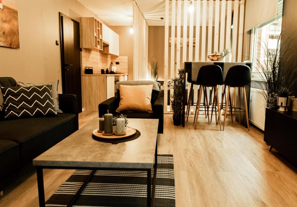 Sisak Apartment | Black Velvet Apartman