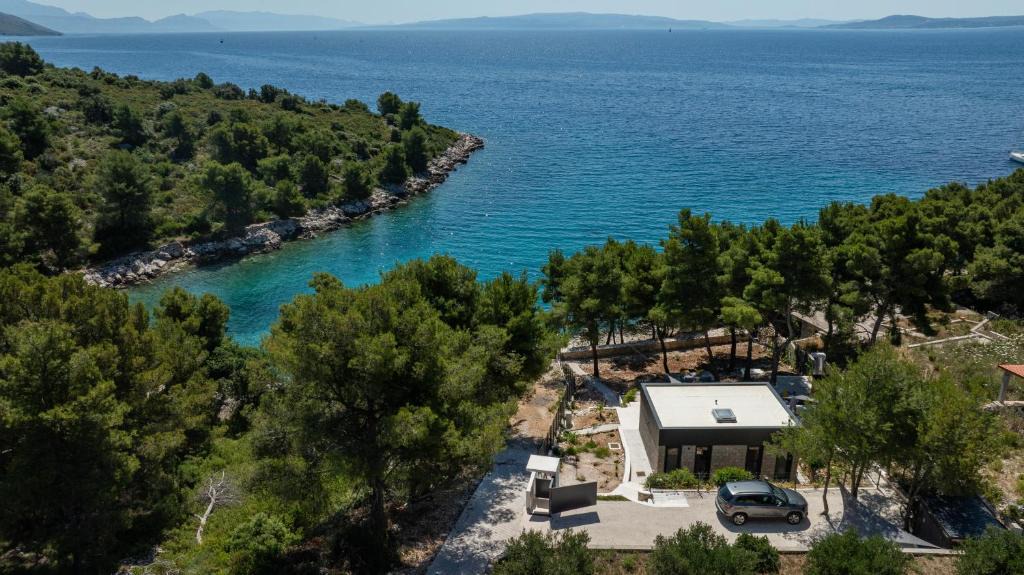 Okrug Villa | Bloketa Beach House