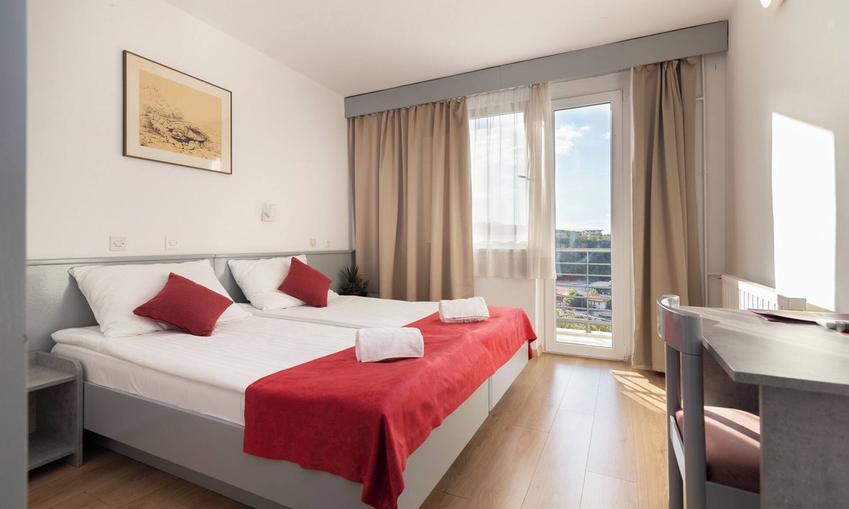Sodici Hotel | Boarding House Lucija
