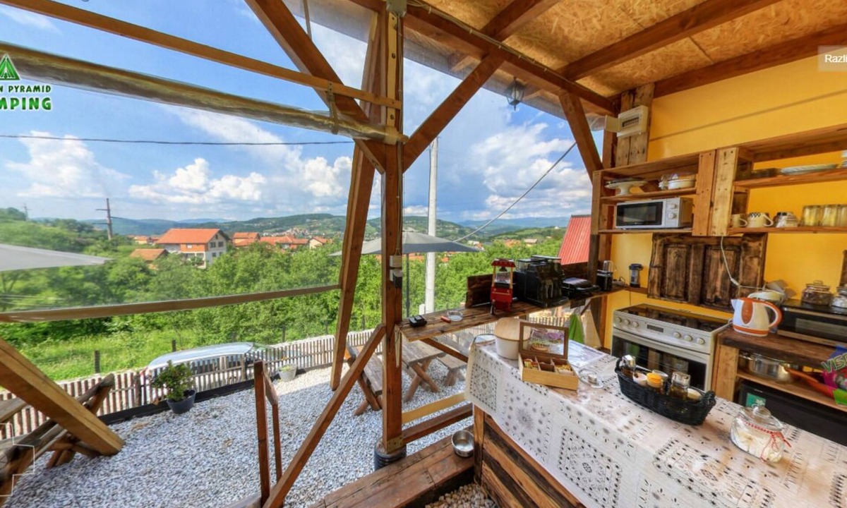 Visoko Cabin | BOSNIAN PYRAMID GLAMPING