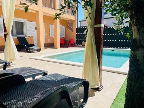 Antenal Apartment | Boutique Apartment with Private Heated Pool