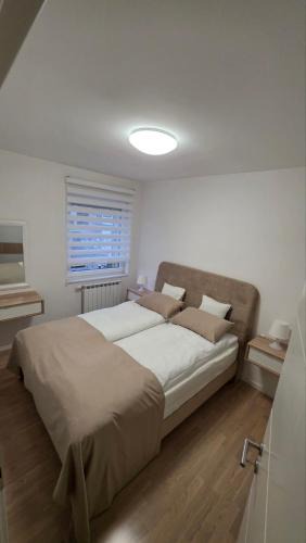 Ilidza Apartment | Bulevar free garage 4