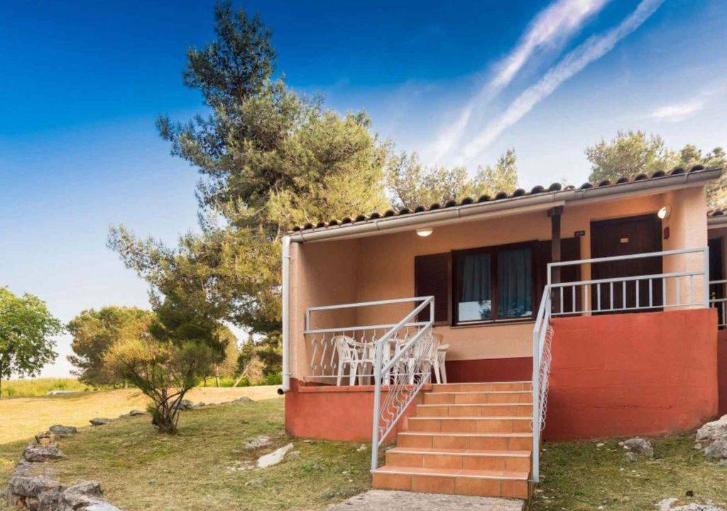 Kanegra House | Bungalow in the tourist village Kanegra