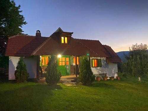 Kremna Apartment | Camp Viljamovka