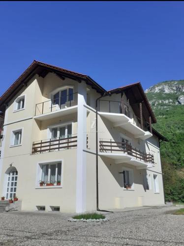 Baile Herculane House | Casa Astoria