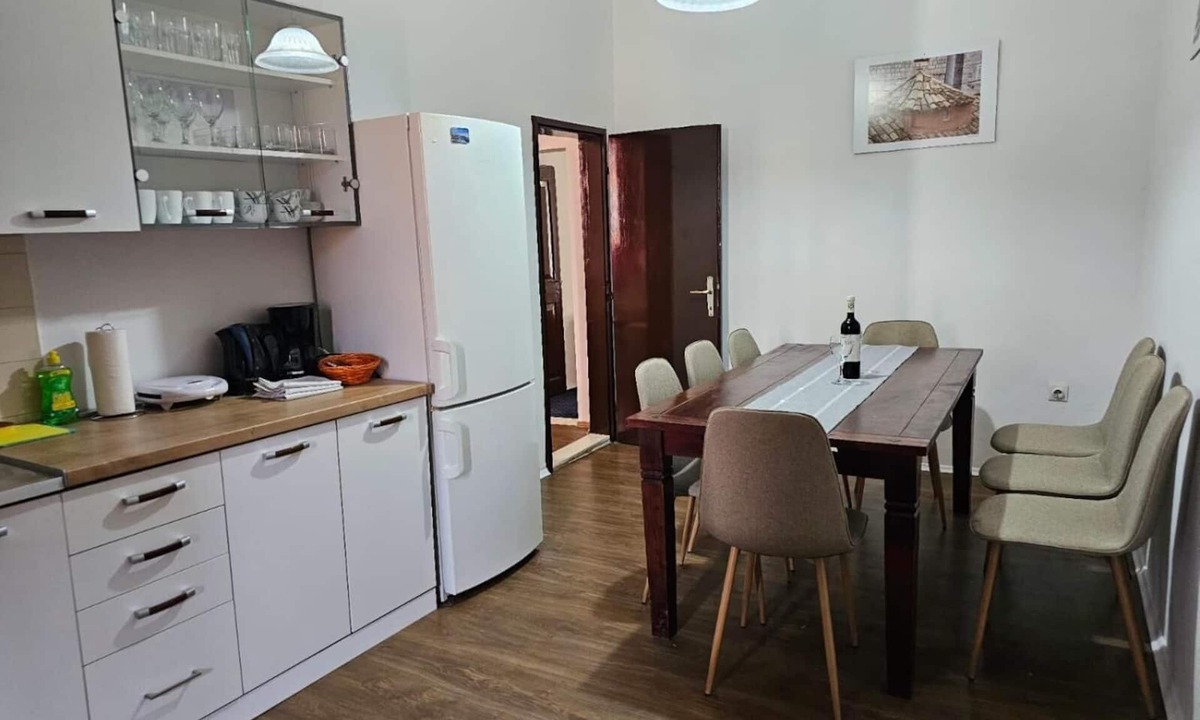 Dubrovnik Condo | Charming 4-bedroom condo with WiFi and AC in lovely Dubrovnik