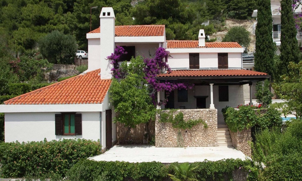 Baska Voda Villa | Charming Villa with Private Swimming Pool in Dalmatia