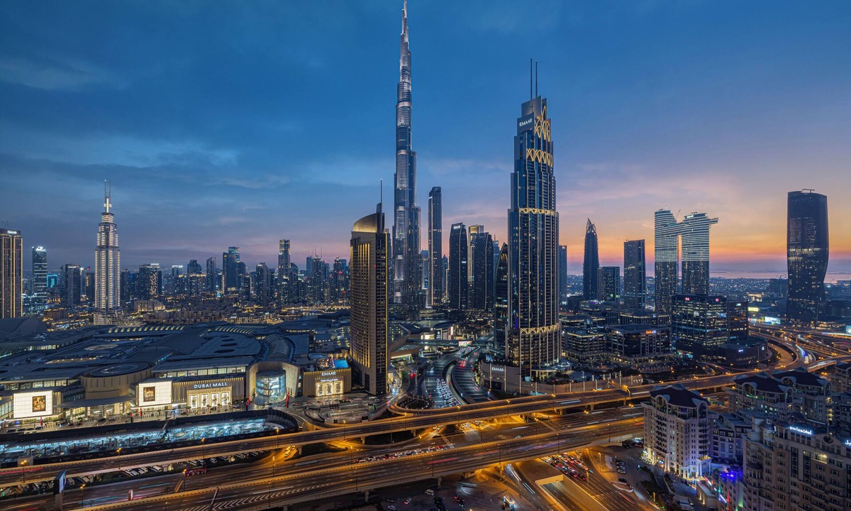 Za'abeel 2 Apartment | Chic 2-bed apartment with Full Burj View in vibrant Dubai - WiFi and AC incl.