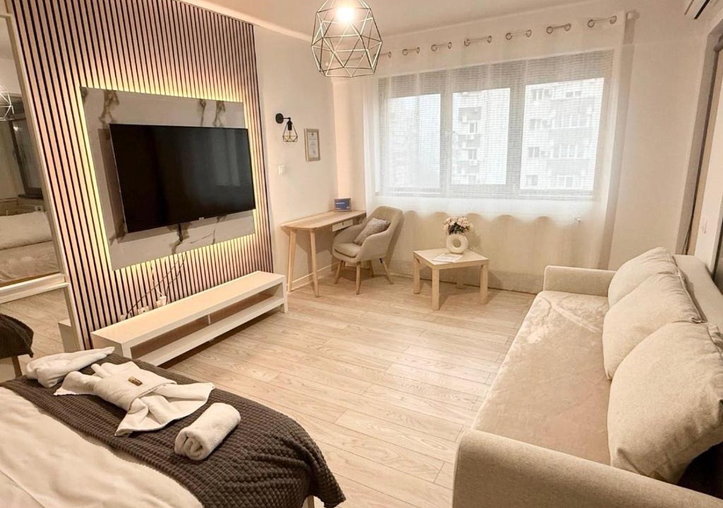 Militari Apartment | CMS Lujerului Studios