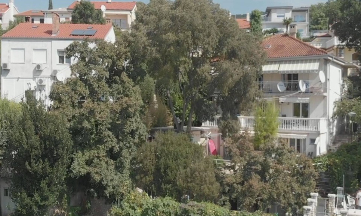 Zurkovo Apartment | Comfort Kostrena Apartments Rijeka - Studio Apartment with balcony and sea view (4)