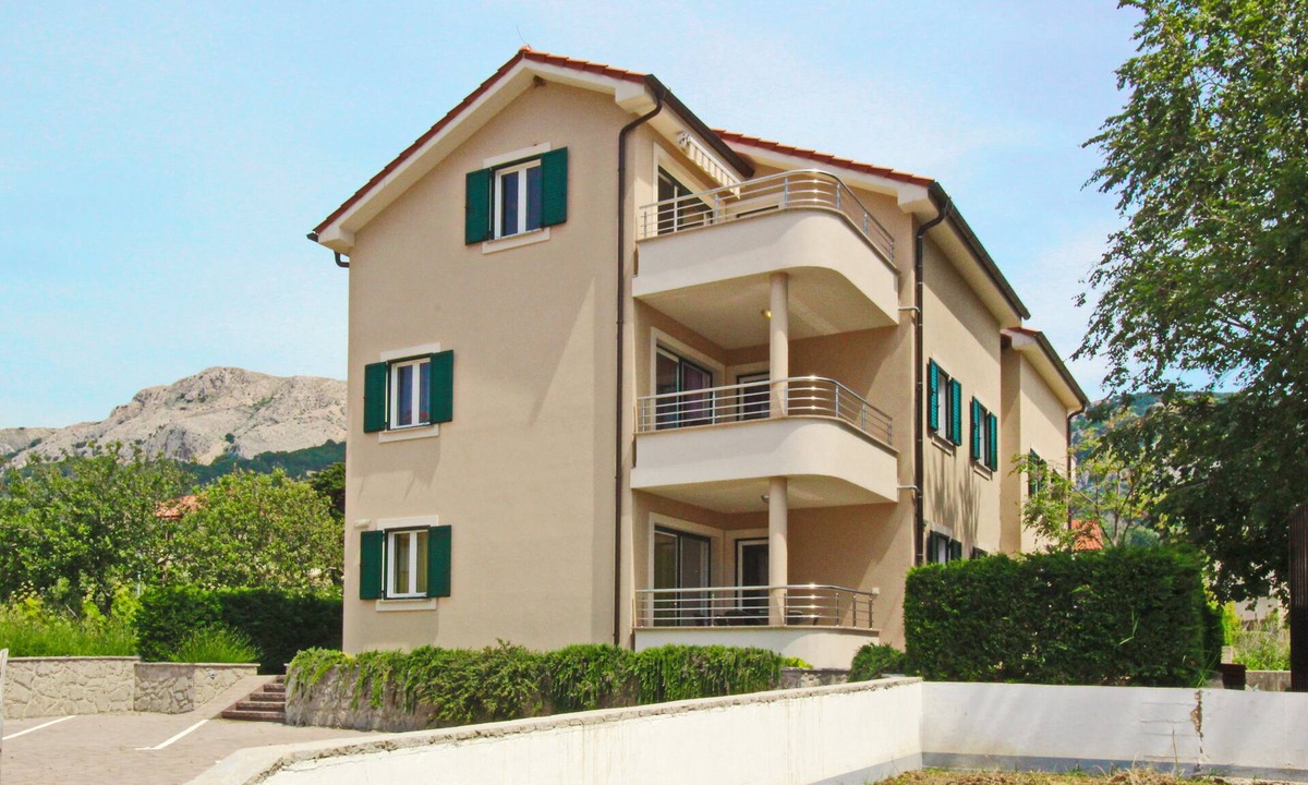 Jurandvor Apartment | Comfortable apartment for 4-6 persons/SMOJVER4