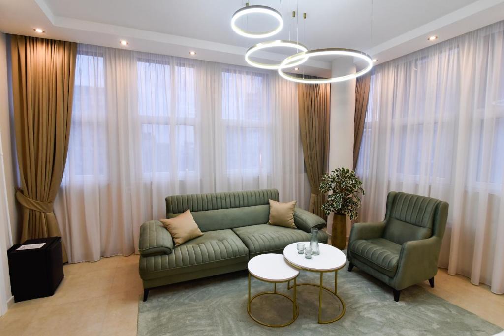 Stari Grad Hotel | Dream Palace 2