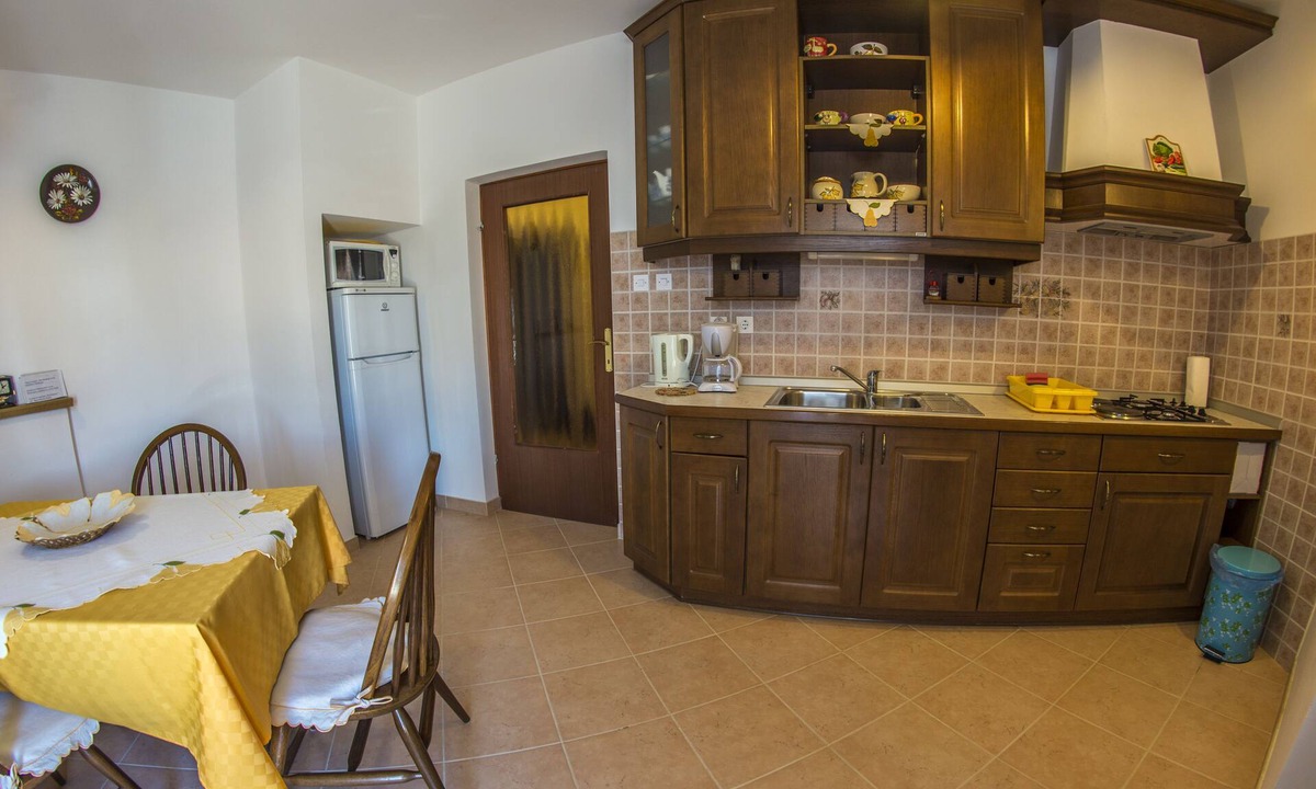 Banjole Villa | Dream vacation in villa MaVeRo apartment A1 near the beach