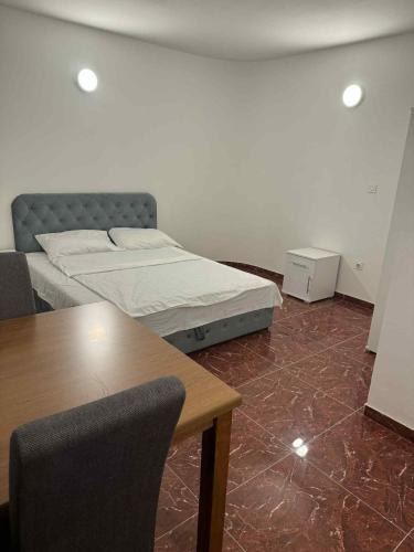Tuzla Canton Hotel | Dvorac Kastel