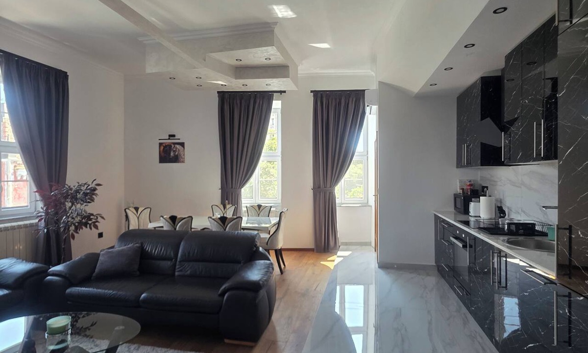 Vrsac Apartment | Elegant Historic Apartment in the Heart of Vršac!