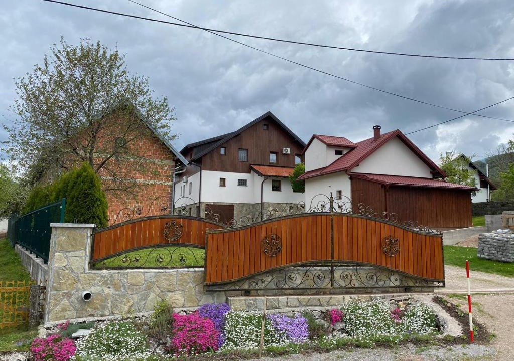 Vrelo Korenicko House | Ethno House Izvor