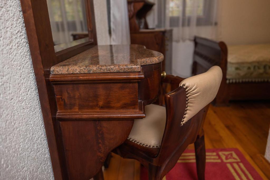 Bijeljina Hotel | Etno selo Stanišići Hotel Pirg