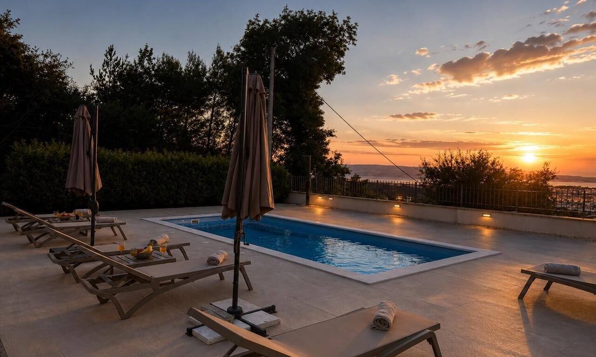 Solin House | Exclusive Retreat Villa Split - Heated pool with Hydrolysis system (no chlorine)