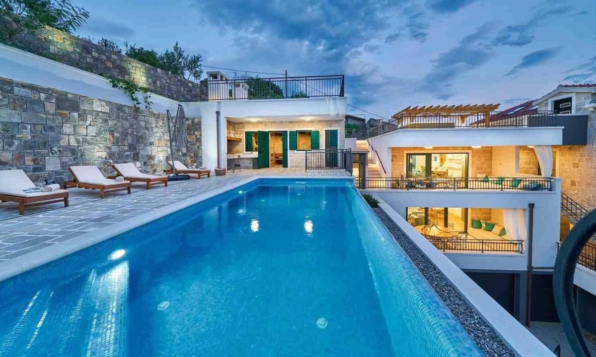 Jesenice Villa | Exclusive Villa Amara with infinity heated pool - sea view, family, stylish, pet friendly, jacuzzi, sauna, bbq, 5 parking spaces