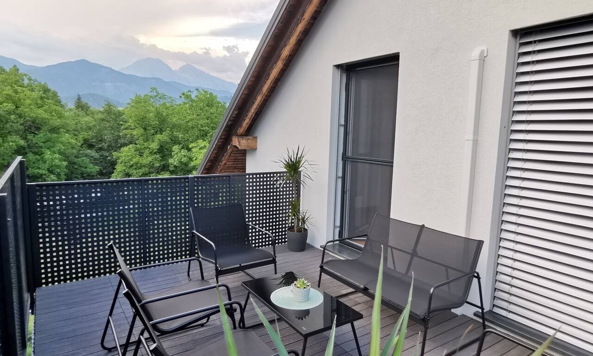 Visoko Apartment | Family Apartment with mountain view
