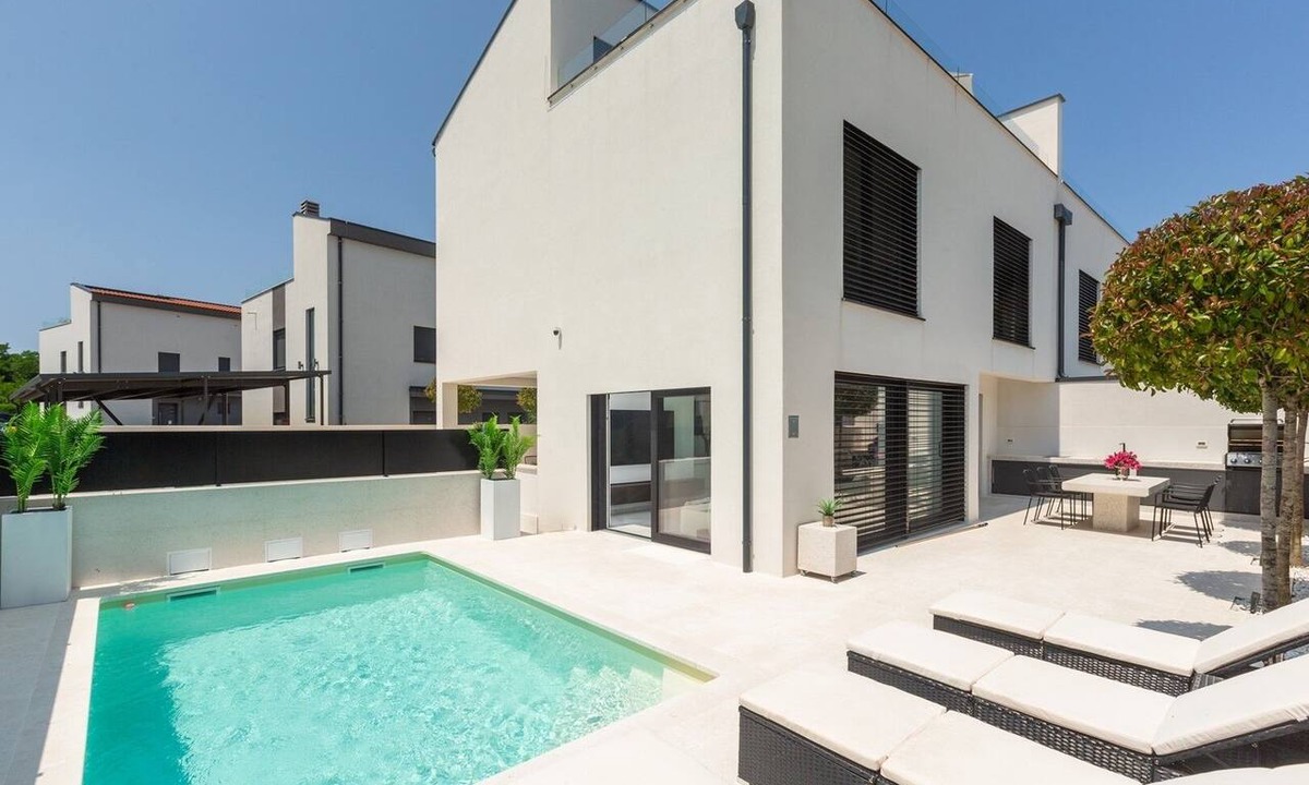 Basanija House | Family friendly house with a swimming pool Bašanija, Umag (K-27265)