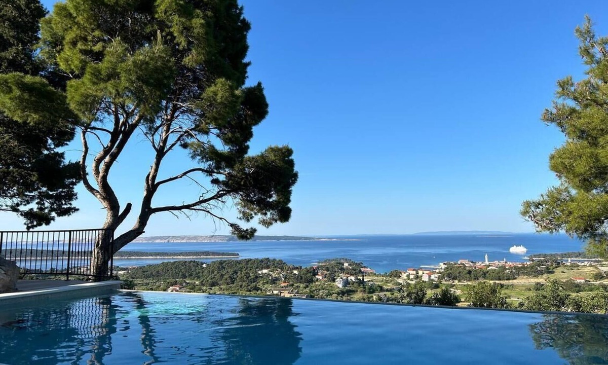 Mundanije House | Family friendly house with a swimming pool Mundanije, Rab (K-23393)