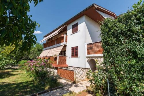 Rogocana House | Family house, apartment Yllo