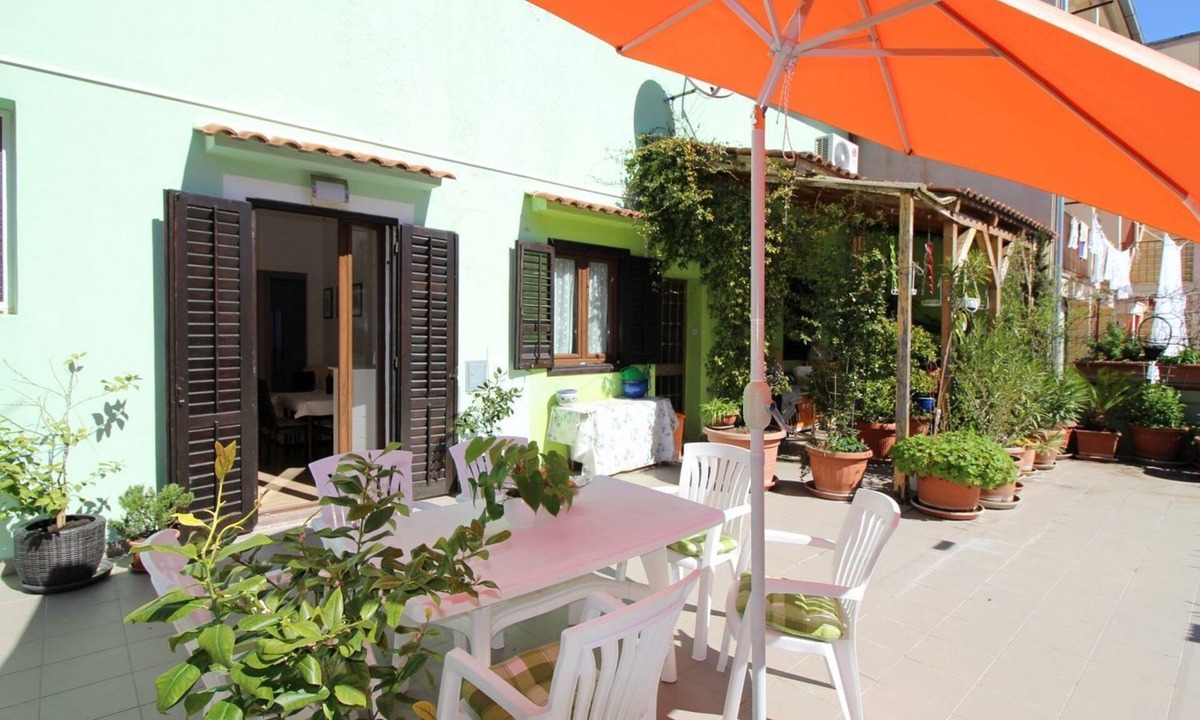 City Center Apartment | Fantastic location in the centre of Porec, only 200 metres from the beach with sea views