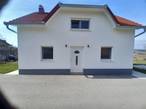 Canton 10 House | Fortuna