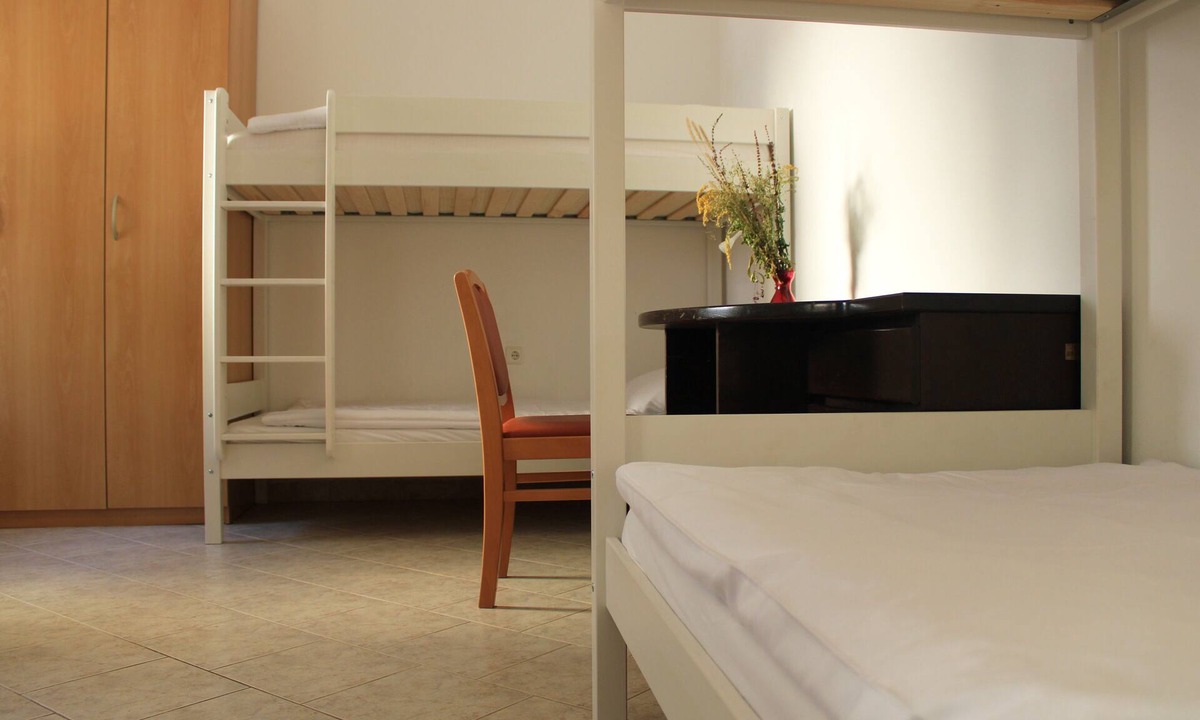 Log pod Mangartom House | Fullhouse private room with shared bathroom