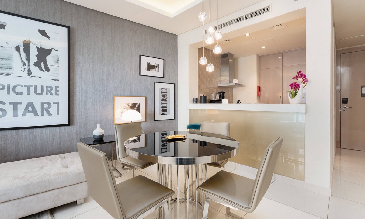 Business Bay Apartment | GLOBALSTAY. DAMAC Tower Paramount