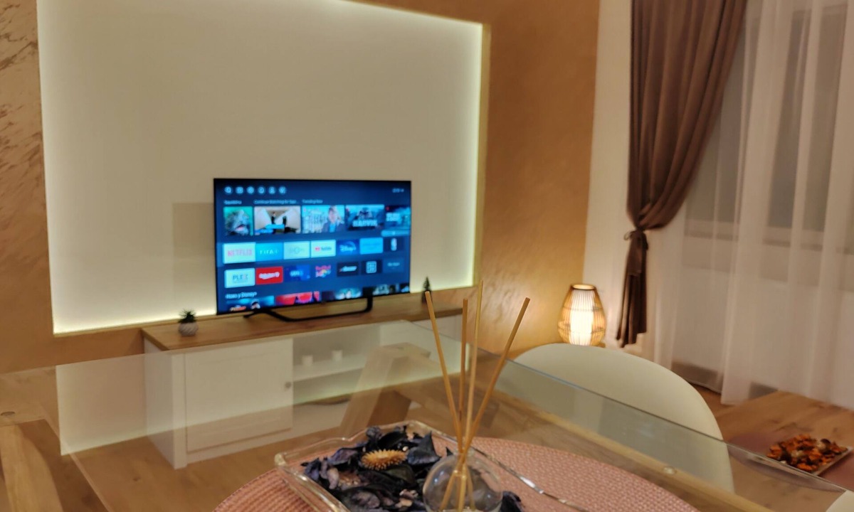 Kragujevac Apartment | Golden royal! nCozy apartment in centar of Kragujevac!